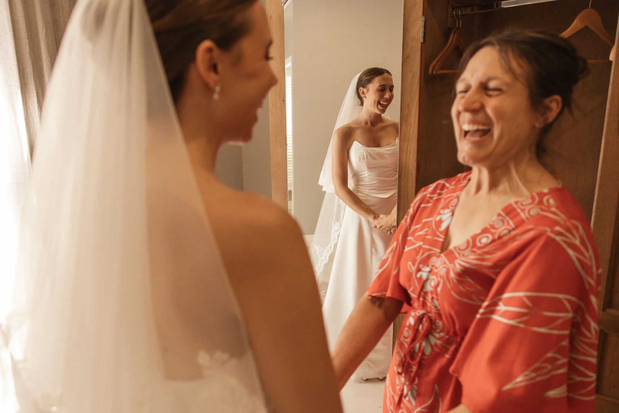 The bride and her mother, a warm moment